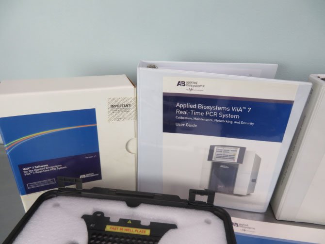 Thermo ViiA 7 Real-Time PCR System 12