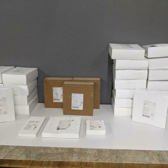 ARTAS iX Robotic Hair Restoration System 10