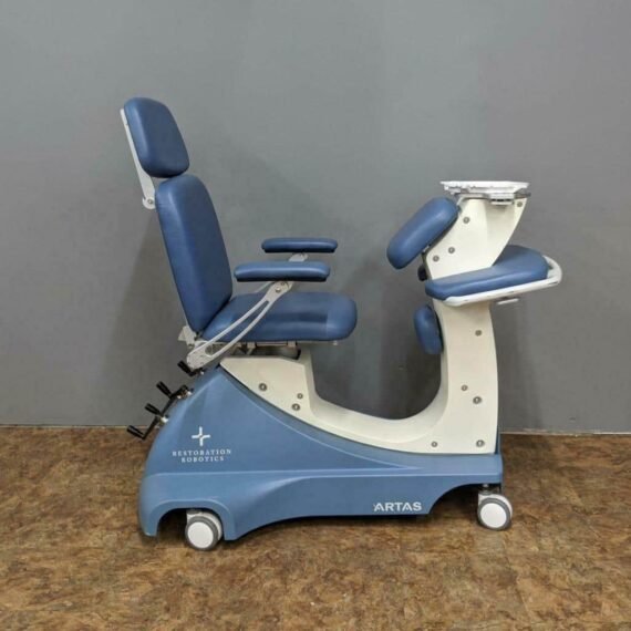 ARTAS iX Robotic Hair Restoration System 4