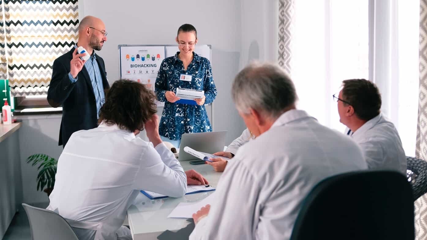 Aesthetic-Medical-Clinic-Business-Strategy